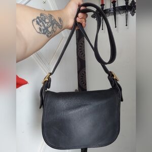 Vintage Coach Black Patricia's Legacy 9951🖤🥀